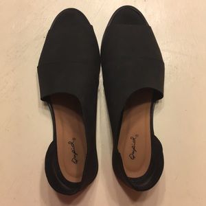 Black Flats